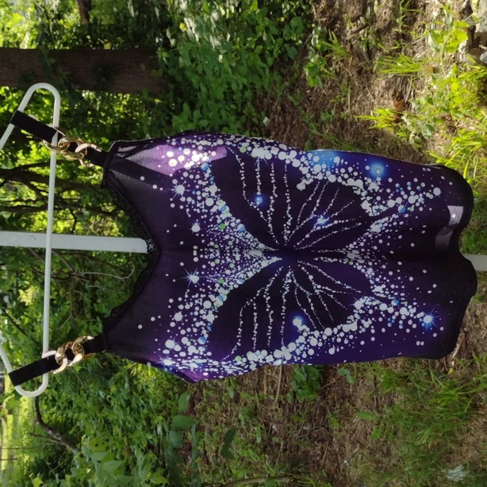 Chicyea butterfly 🦋 top